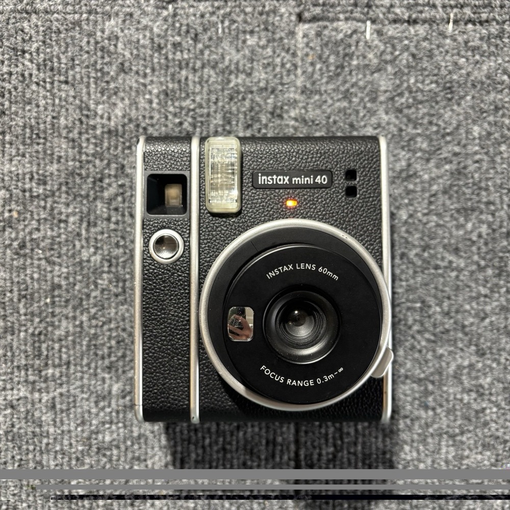 Fujifilm Instax Mini 40 Instant Film Camera Retro Black Silver *Tested-Working*
